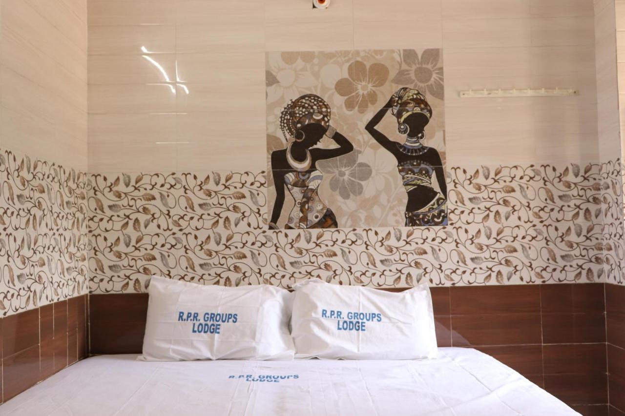 Annaiyin Hotel King Palace Velankanni Exterior foto